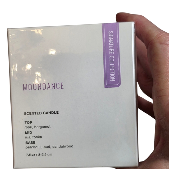 Moondance Studio Collection Candle 3 Layer Fragrance 7.5 Oz. Scent Of Freshness - Picture 7 of 8